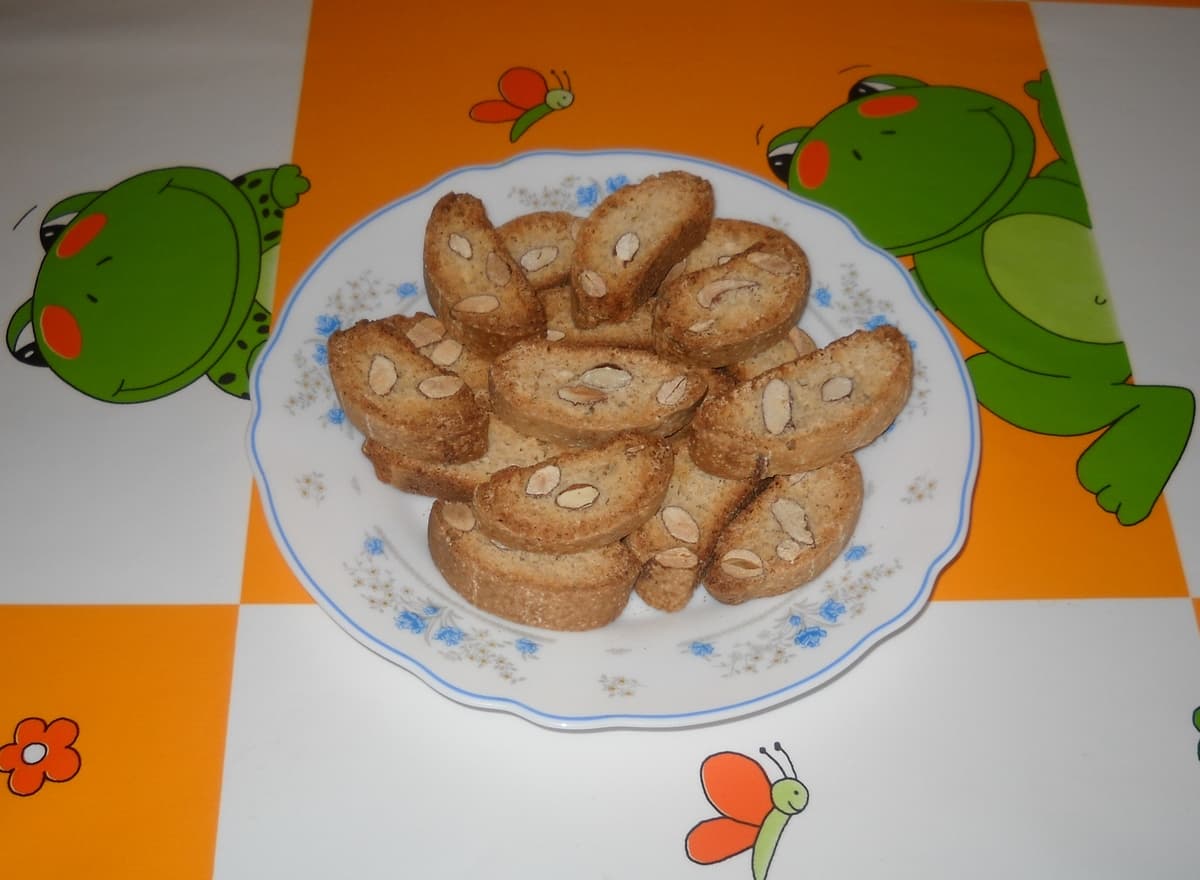 Carquinyols – galletas duras de almendra tradicionales de Tarragona