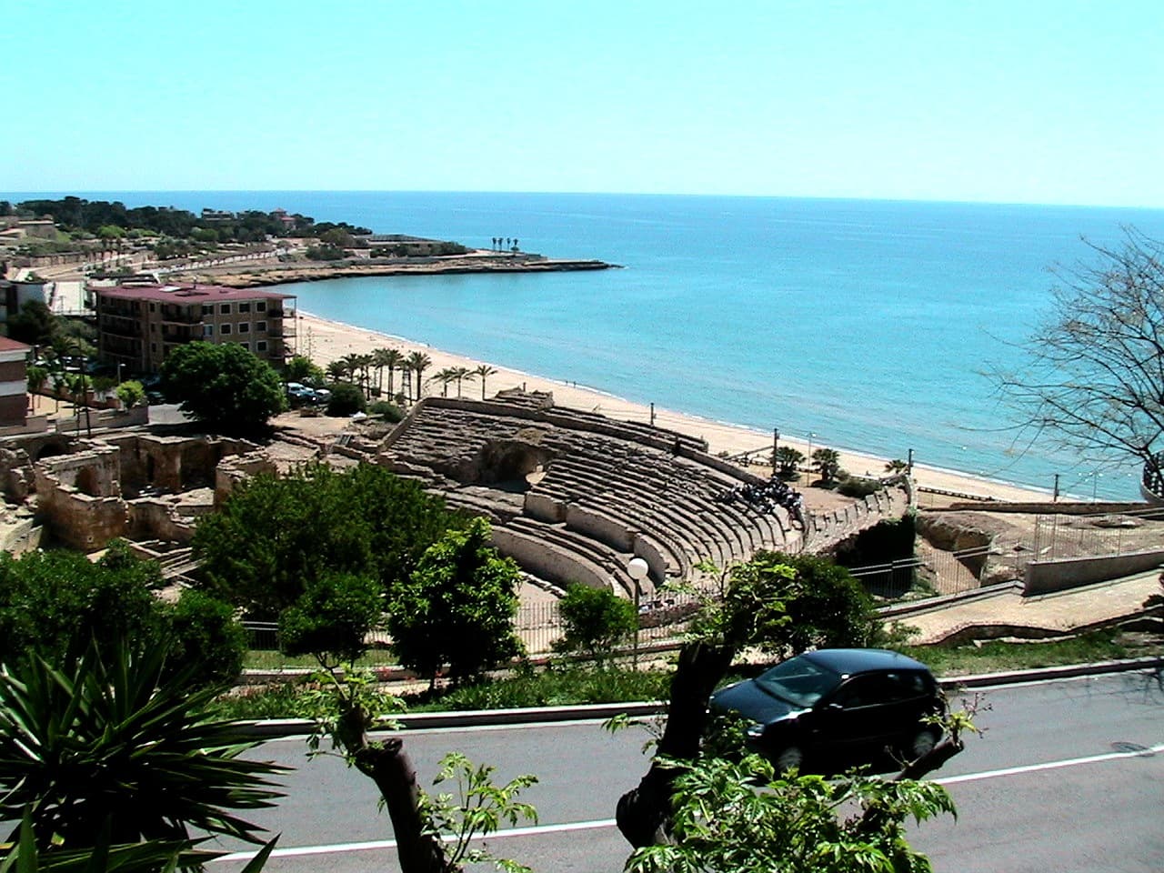 Jardins de l'Alcalde en Tarragona – jardines escalonados con vistas al Anfiteatro y al mar